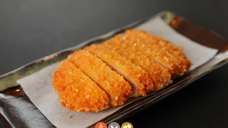 29.Katsu lomo con queso